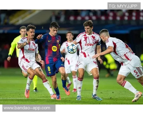 巴萨对阵奥林匹亚科斯首发阵容公布亚马尔佩德里领衔出战