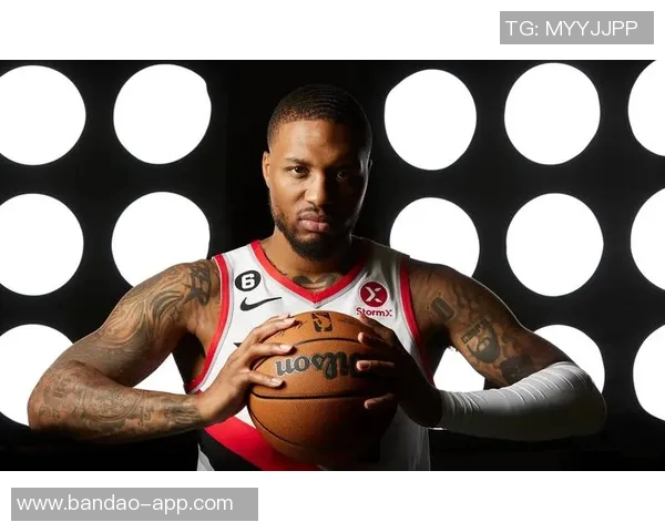 杨瀚森分享与利拉德的交流经历收获宝贵经验与大哥的悉心指导 杨瀚森分享与利拉德的交流经历收获宝贵经验与大哥的悉心指导