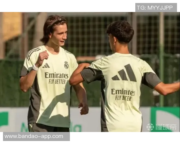 西甲裁判安排揭晓胡安马丁内斯执法皇马罗哈斯执法巴萨引发关注