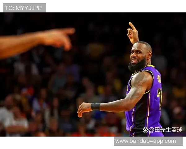 里夫斯谈老詹缺席影响强调全队需共同承担责任与压力