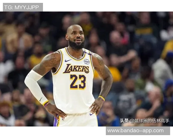 詹姆斯专注精神引领球队AD称其对教练和队友要求严格 詹姆斯专注精神引领球队AD称其对教练和队友要求严格