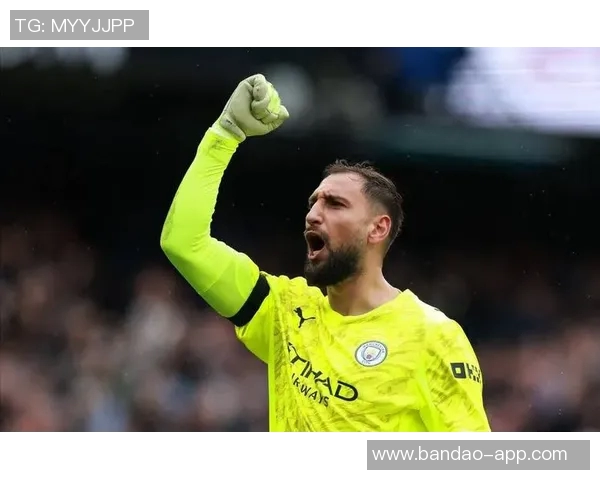 瓜帅谈罗德里训练状态多纳鲁马与特拉福德互学提升 瓜帅谈罗德里训练状态多纳鲁马与特拉福德互学提升