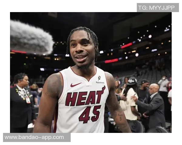 米切尔上半场表现平平仅得10分7投3中三分球命中率低迷